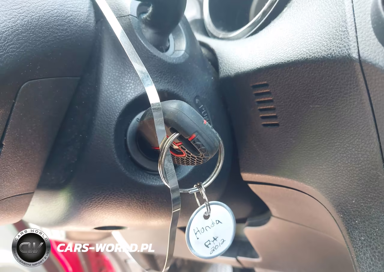 2012 Honda Fit Sport VIN:JHMGE8H58CC014082 - 11