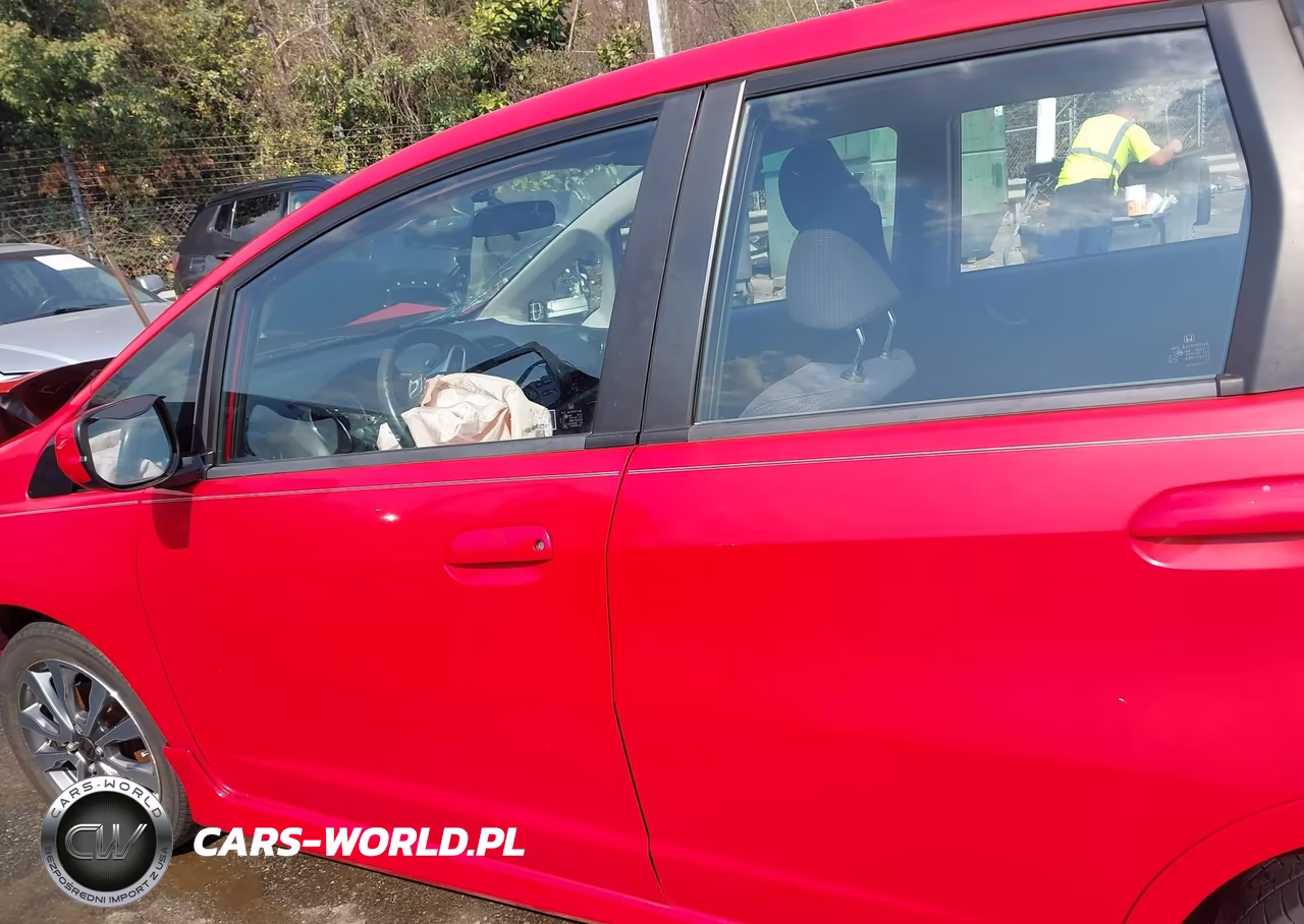 2012 Honda Fit Sport VIN:JHMGE8H58CC014082 - 15