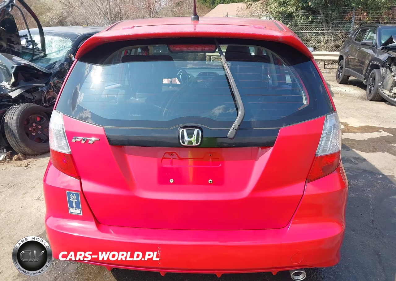 2012 Honda Fit Sport VIN:JHMGE8H58CC014082 - 17