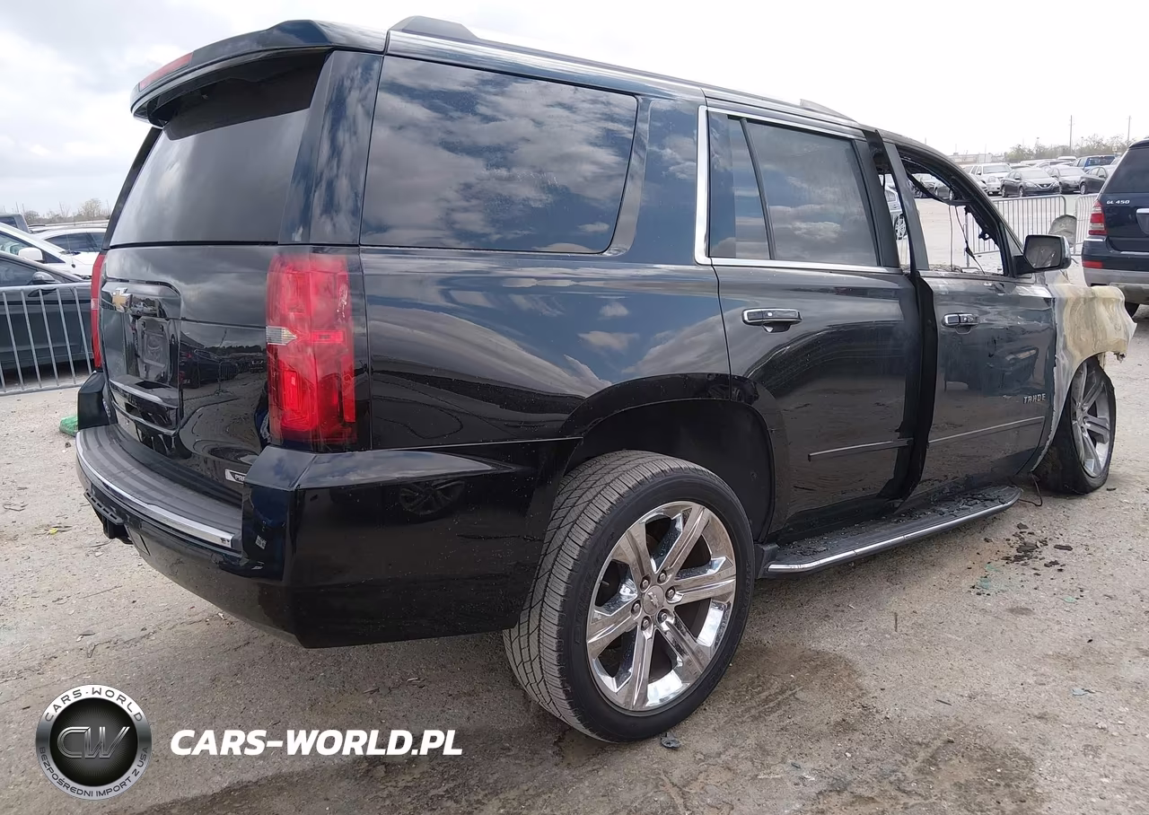 2017 Chevrolet Tahoe Premier VIN:1GNSCCKC8HR400525 - 4