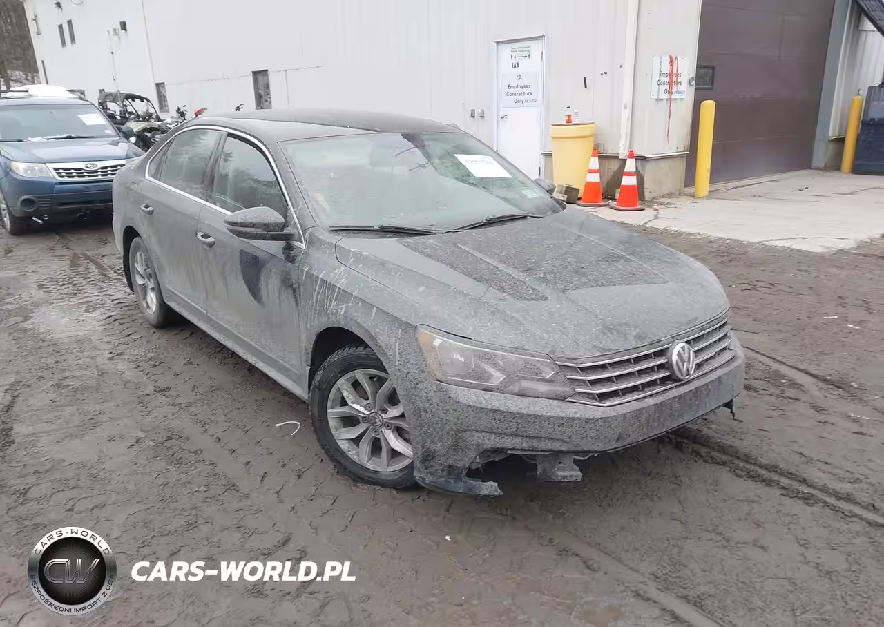 2016 Volkswagen Passat 1.8T R-Line-1.8T S