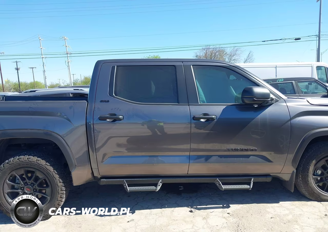2025 Toyota Tundra Sr5 VIN:5TFLA5DB8SX245139 - 14