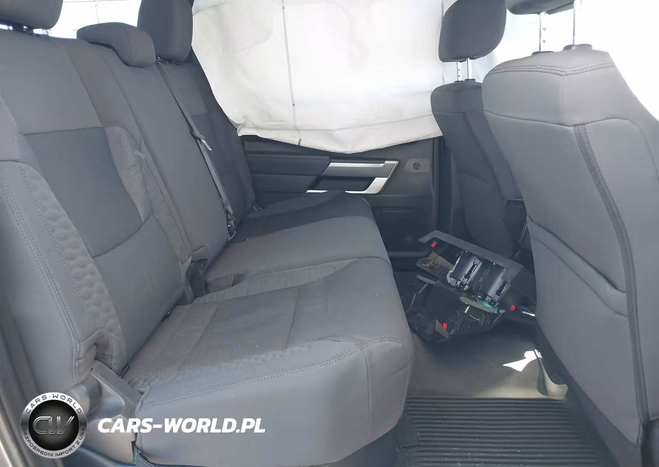 2025 Toyota Tundra Sr5 VIN:5TFLA5DB8SX245139 - 8