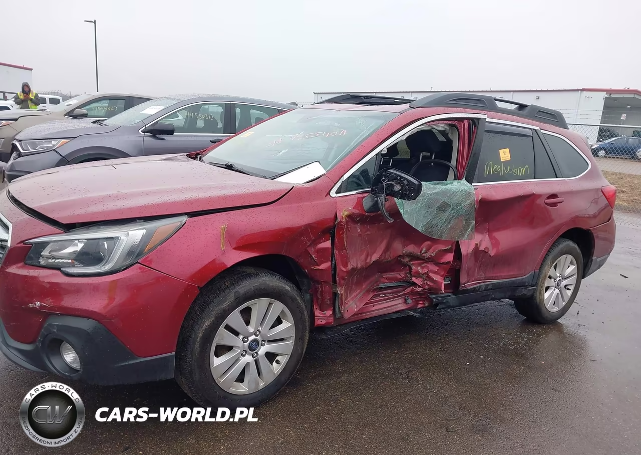 2019 Subaru Outback 2.5I Premium VIN:4S4BSAHC5K3274413 - 6