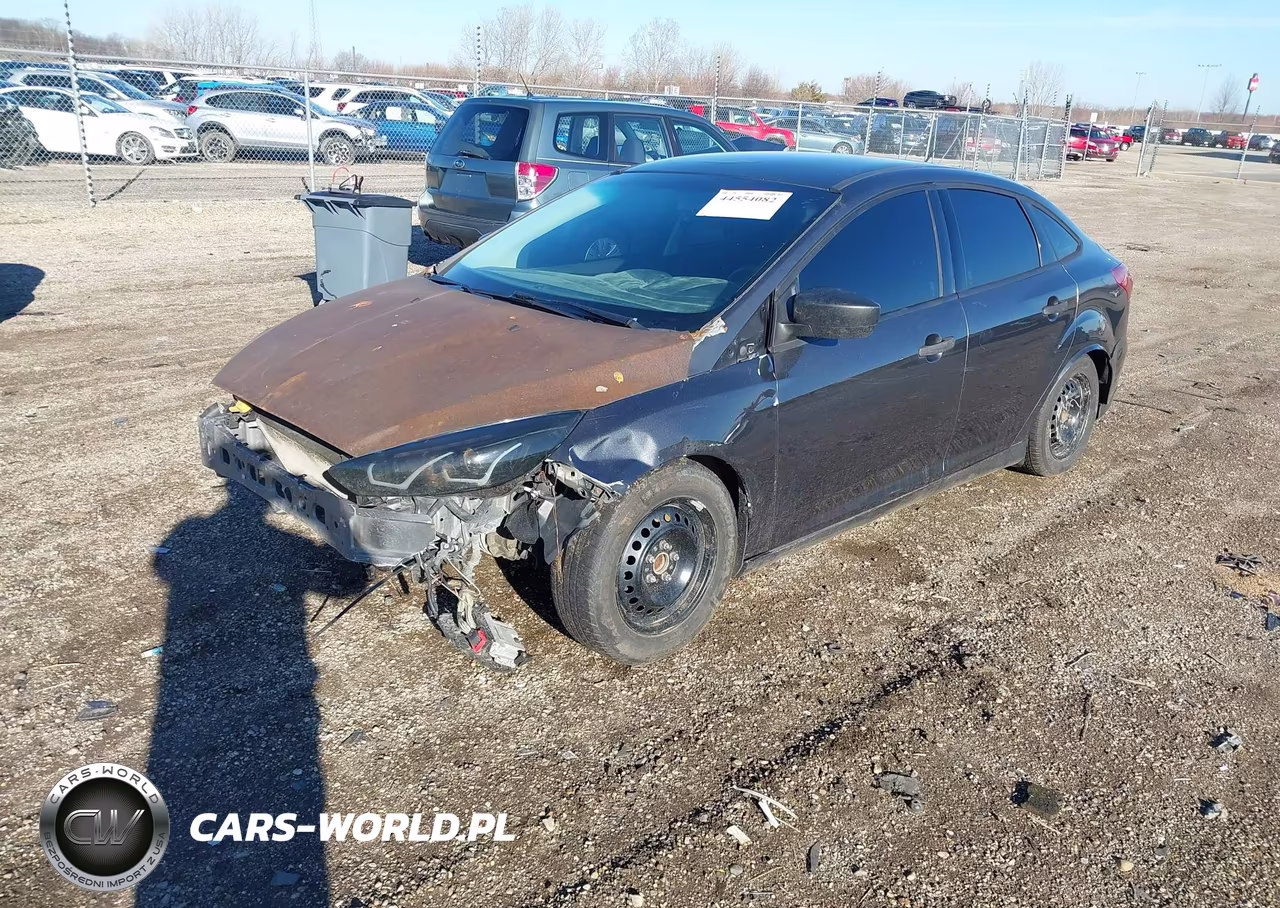 2017 Ford Focus S VIN:1FADP3E2XHL347943 - 2