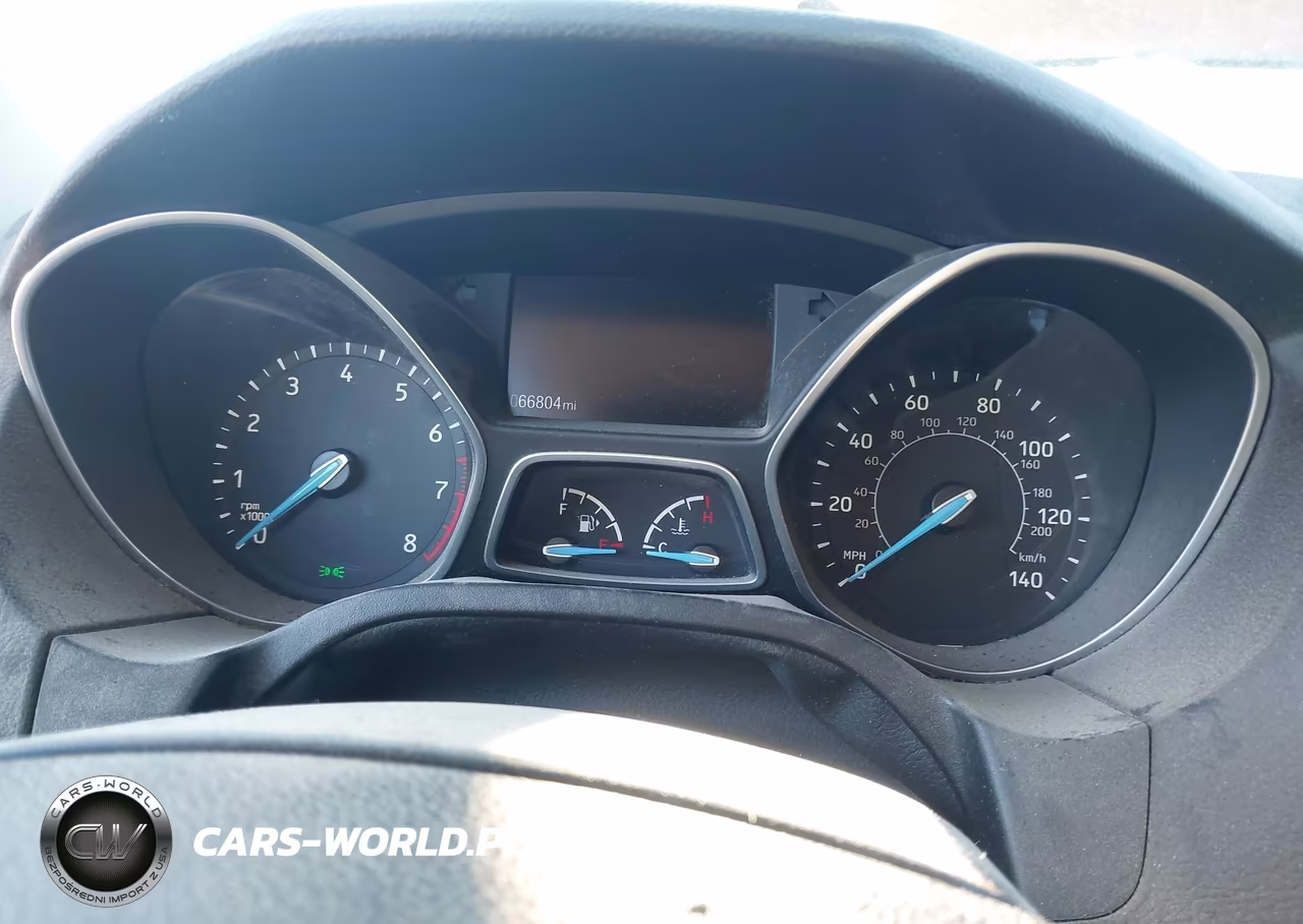 2017 Ford Focus S VIN:1FADP3E2XHL347943 - 7