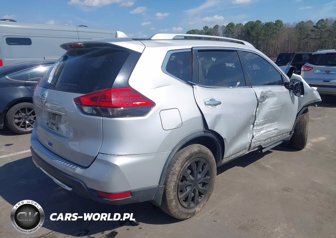 2017 Nissan Rogue S VIN:JN8AT2MT8HW142931 - 4