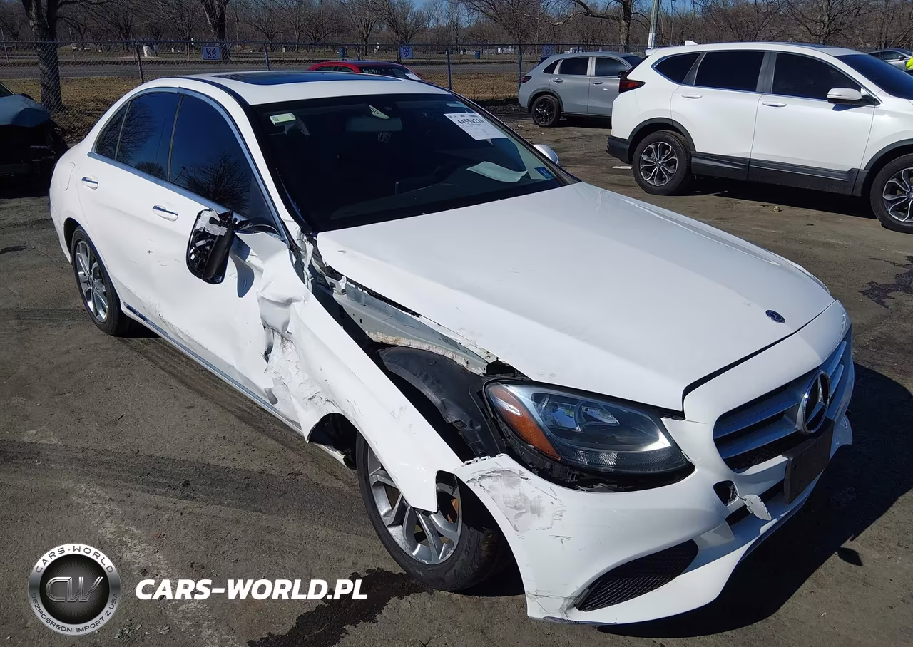 2018 Mercedes-Benz C 300 4Matic