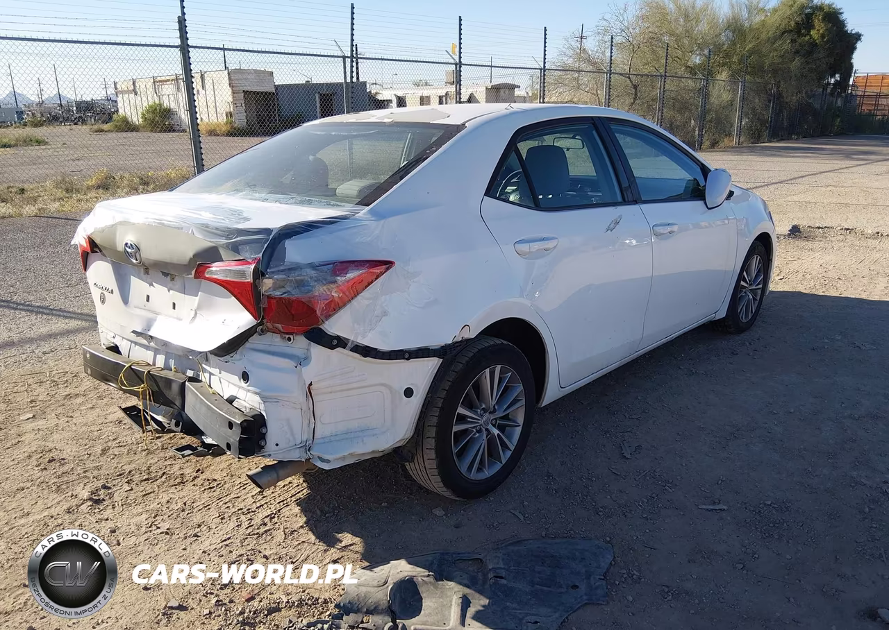2014 Toyota Corolla Le Plus VIN:5YFBURHE8EP008250 - 4