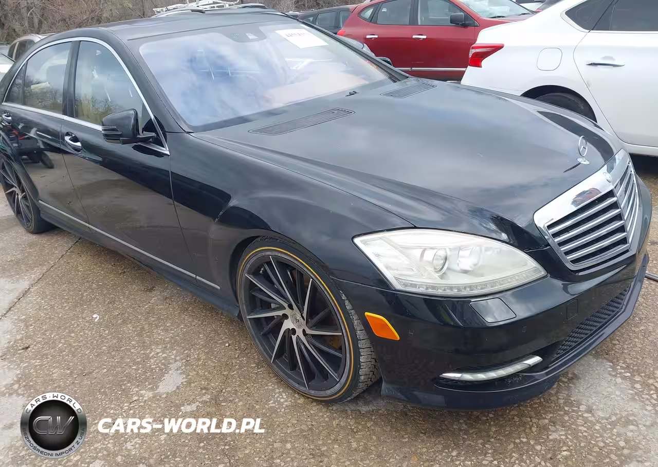 2010 Mercedes-Benz S 550