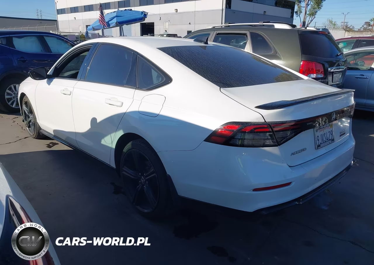 2024 Honda Accord Hybrid Sport-L VIN:1HGCY2F70RA010347 - 3