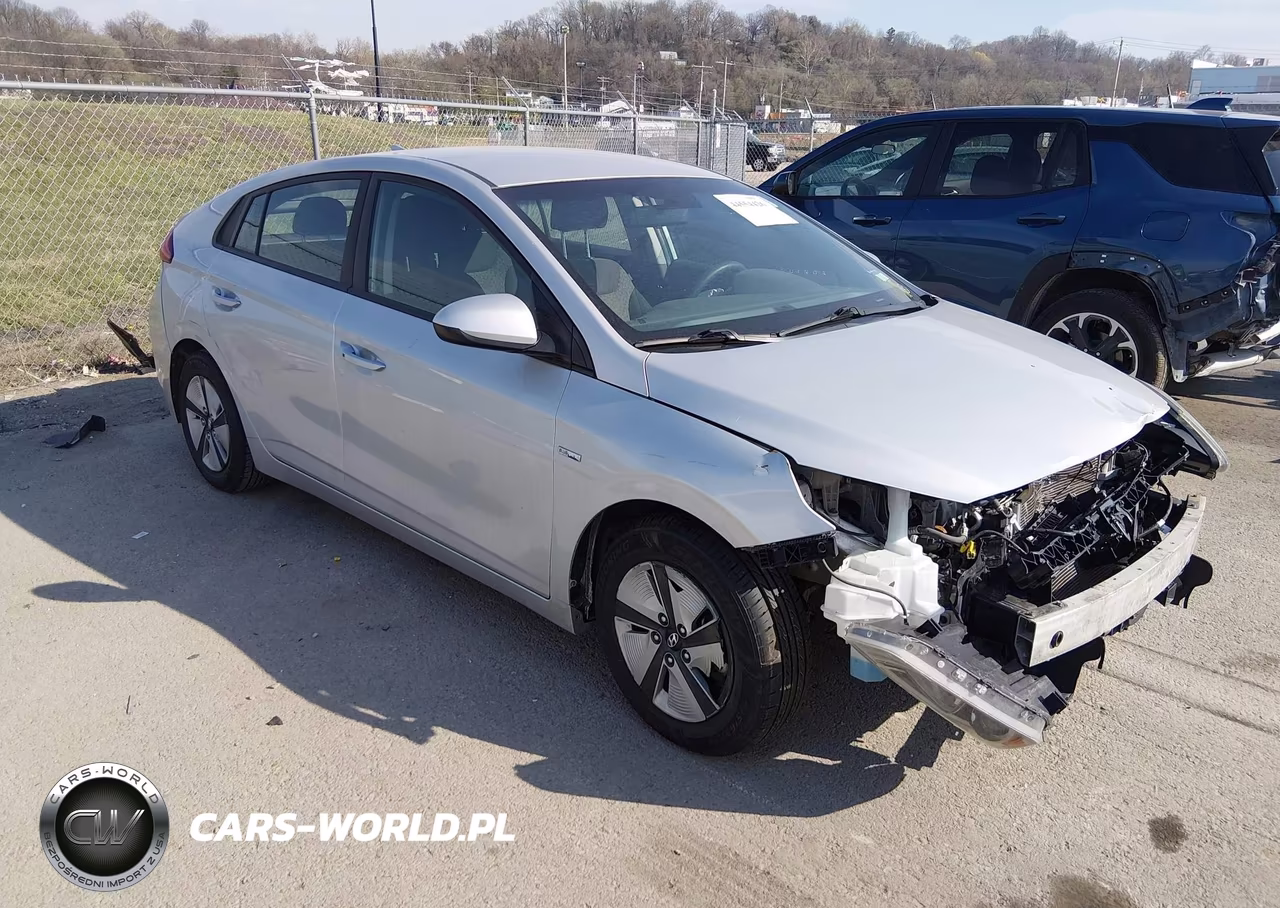 2017 Hyundai Ioniq Hybrid Blue