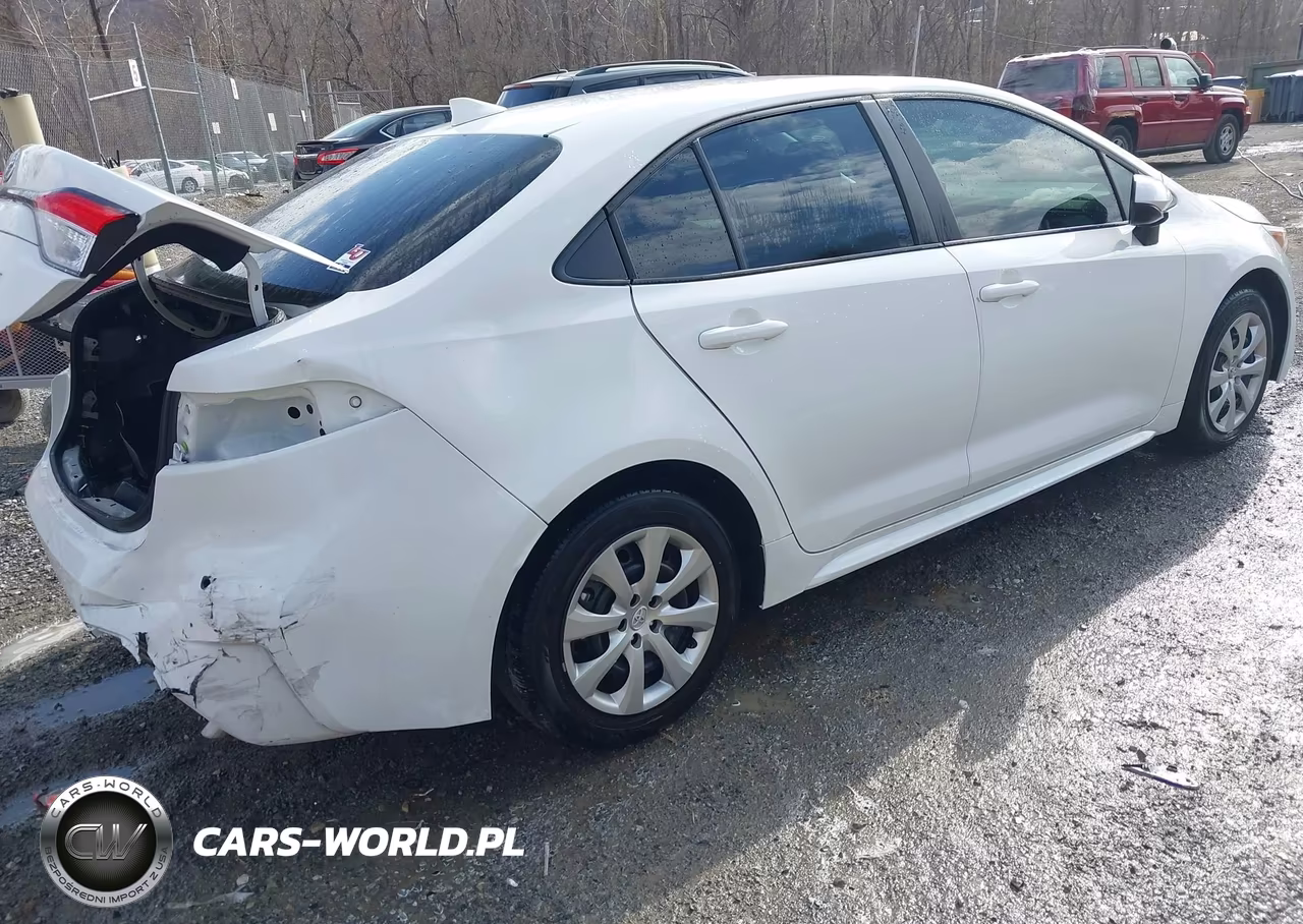 2025 Toyota Corolla Le VIN:5YFB4MDE3SP312476 - 4