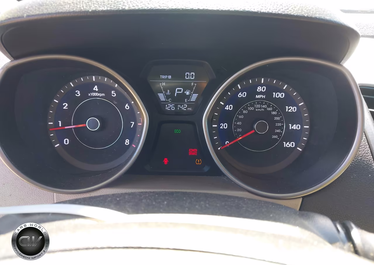 2016 Hyundai Elantra Value Edition VIN:5NPDH4AE4GH668022 - 7