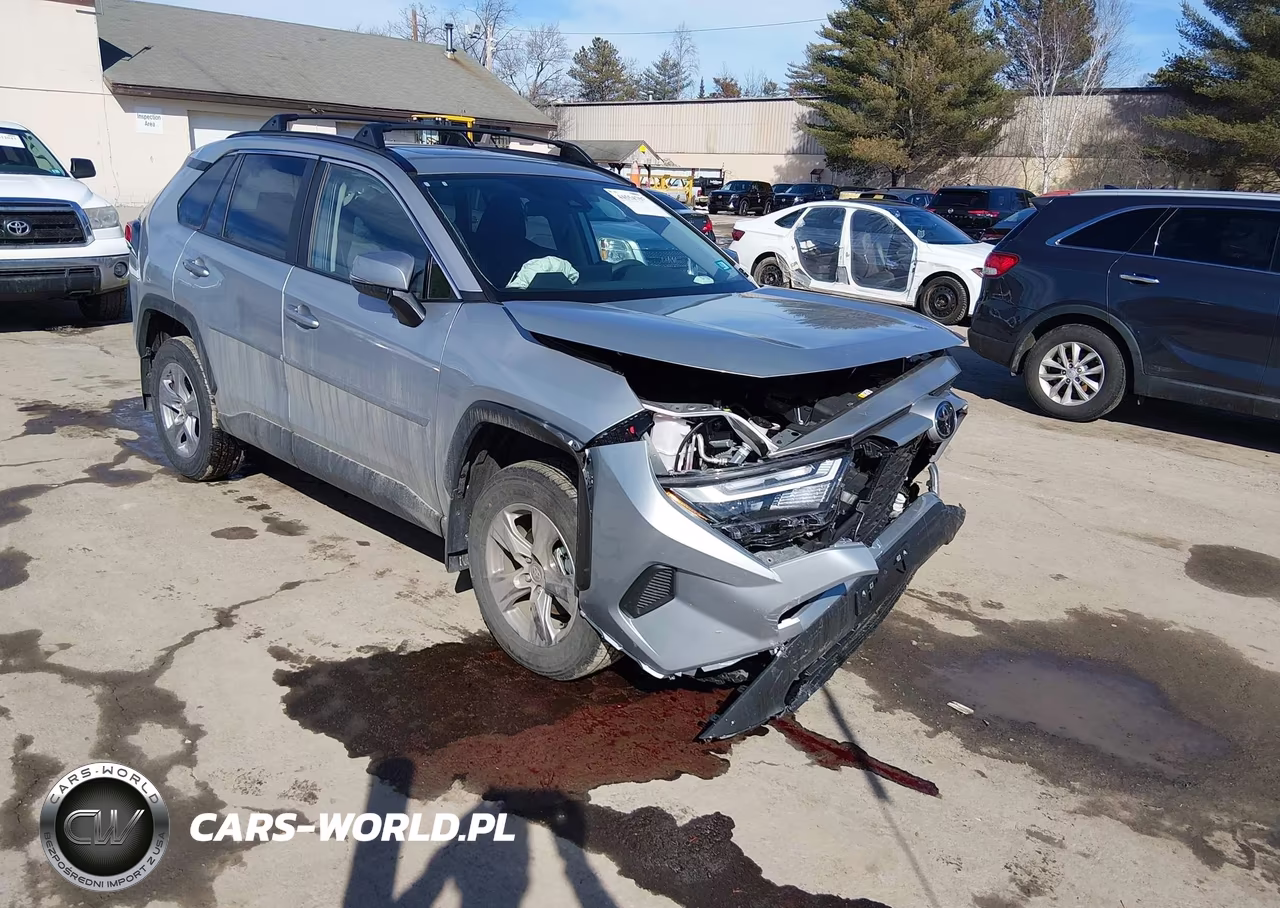 2025 Toyota Rav4 Xle – zdjęcie 1 z 17