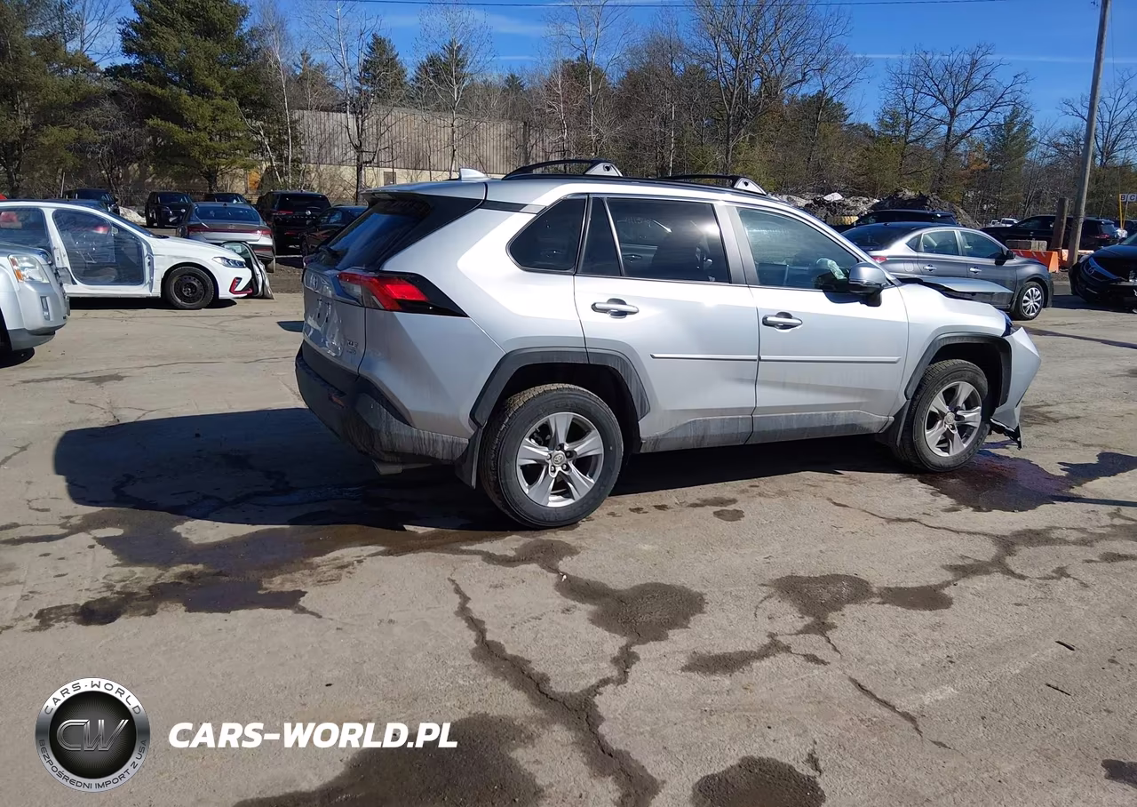 2025 Toyota Rav4 Xle VIN:2T3P1RFV5SW576734 - 4