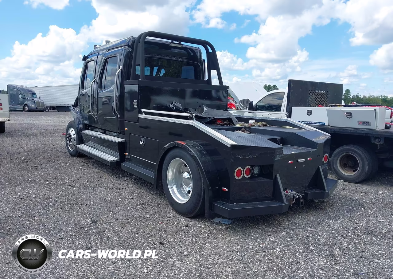 2023 Freightliner M2 106 VIN:3ALACVFE6PDNW1868 - 3