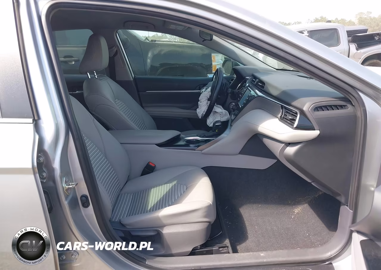 2020 Toyota Camry Se VIN:4T1G11AK0LU901296 - 5