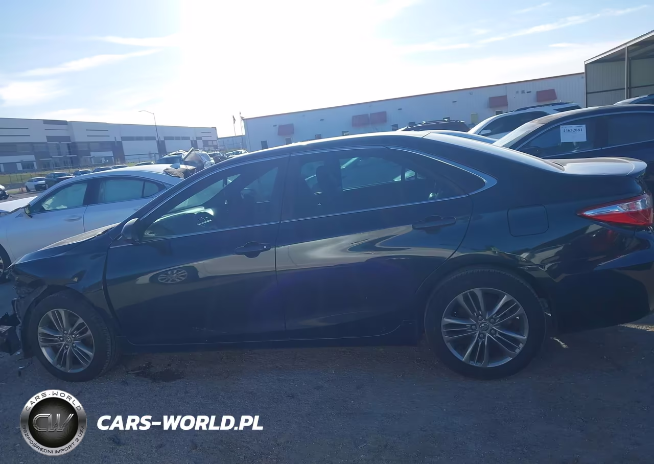 2015 Toyota Camry Se VIN:4T1BF1FK1FU497840 - 14