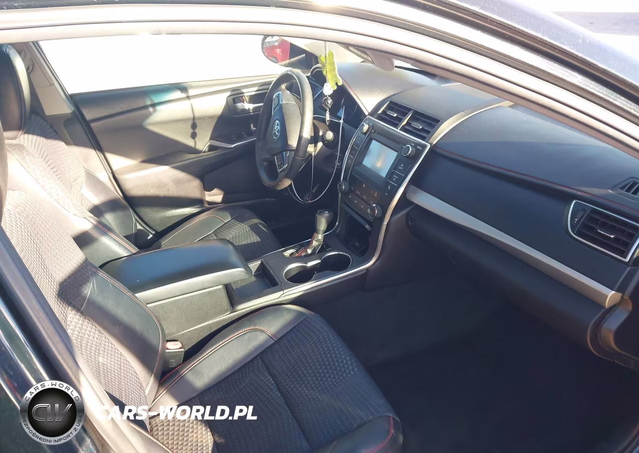 2015 Toyota Camry Se VIN:4T1BF1FK1FU497840 - 5