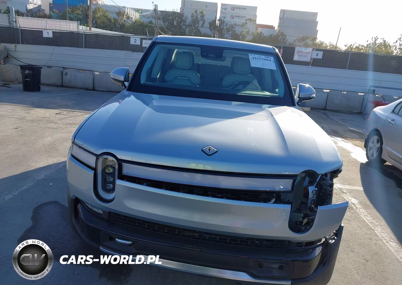 2024 Rivian R1T Adventure Dual Motor Large Pack-Adventure Dual Motor Perf Large Pack VIN:7FCTGBAA7RN030439 - 13