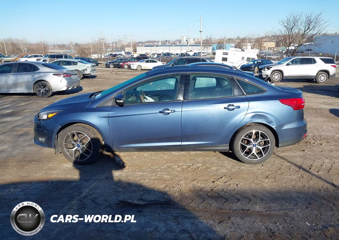 2018 Ford Focus Sel VIN:1FADP3H29JL298185 - 14