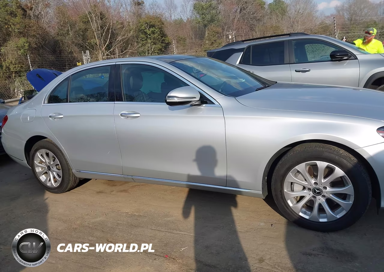 2020 Mercedes-Benz E 350 4Matic VIN:WDDZF8EBXLA742442 - 13