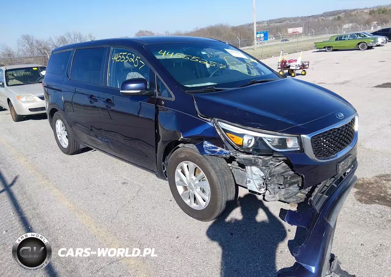 2018 Kia Sedona Lx
