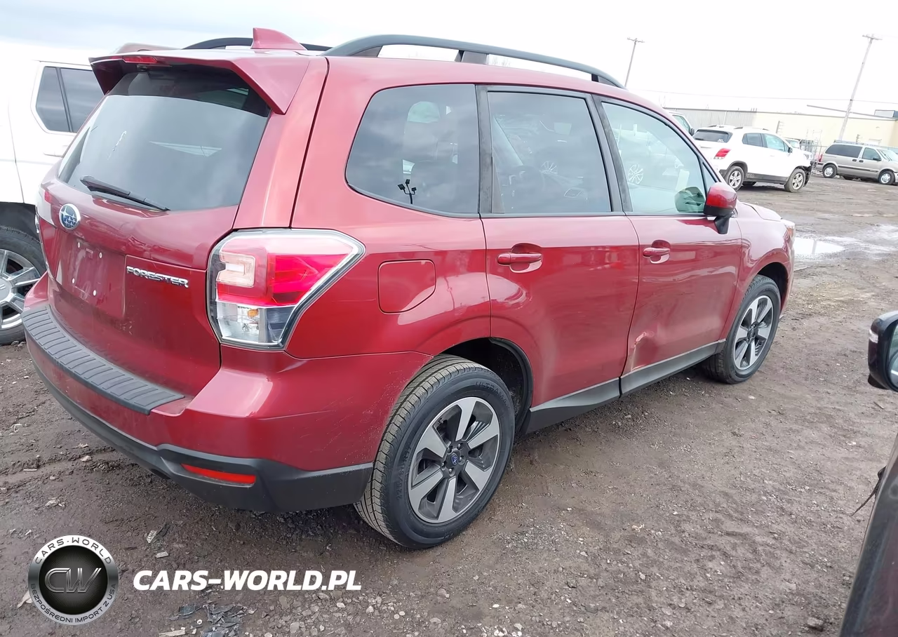 2018 Subaru Forester 2.5I Premium VIN:JF2SJAEC2JH477208 - 4