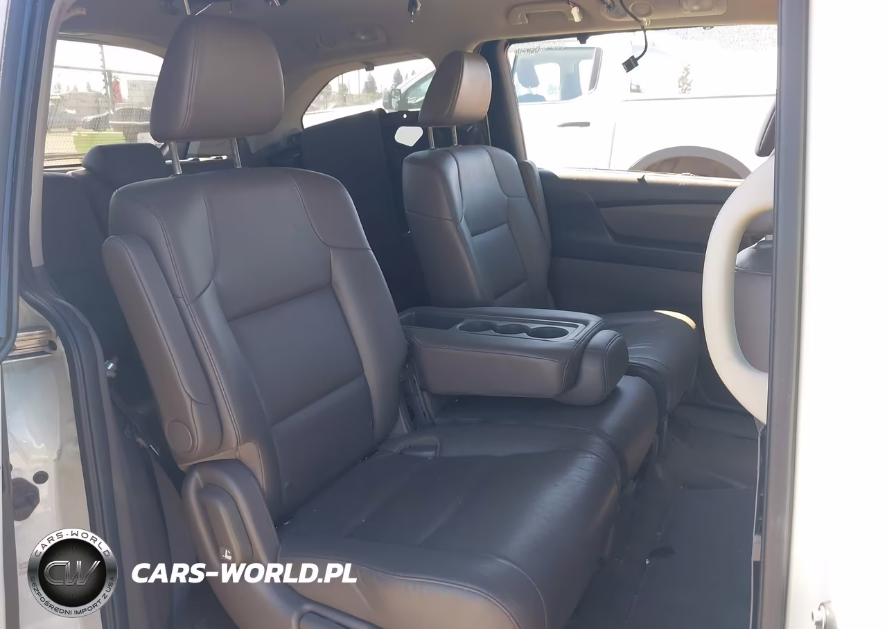 2016 Honda Odyssey Touring-Touring Elite VIN:5FNRL5H99GB072423 - 8
