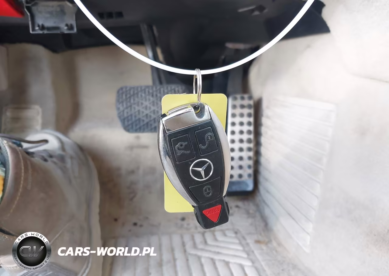 2006 Mercedes-Benz Clk 500 VIN:WDBTJ75H96F178706 - 11