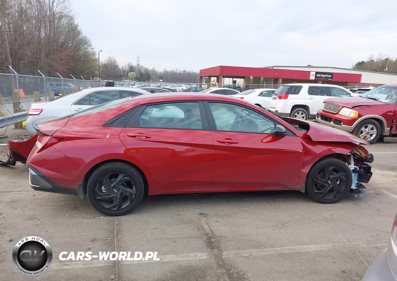 2026 Hyundai Elantra Sel Sport VIN:KMHLM4DG1TU103730 - 14