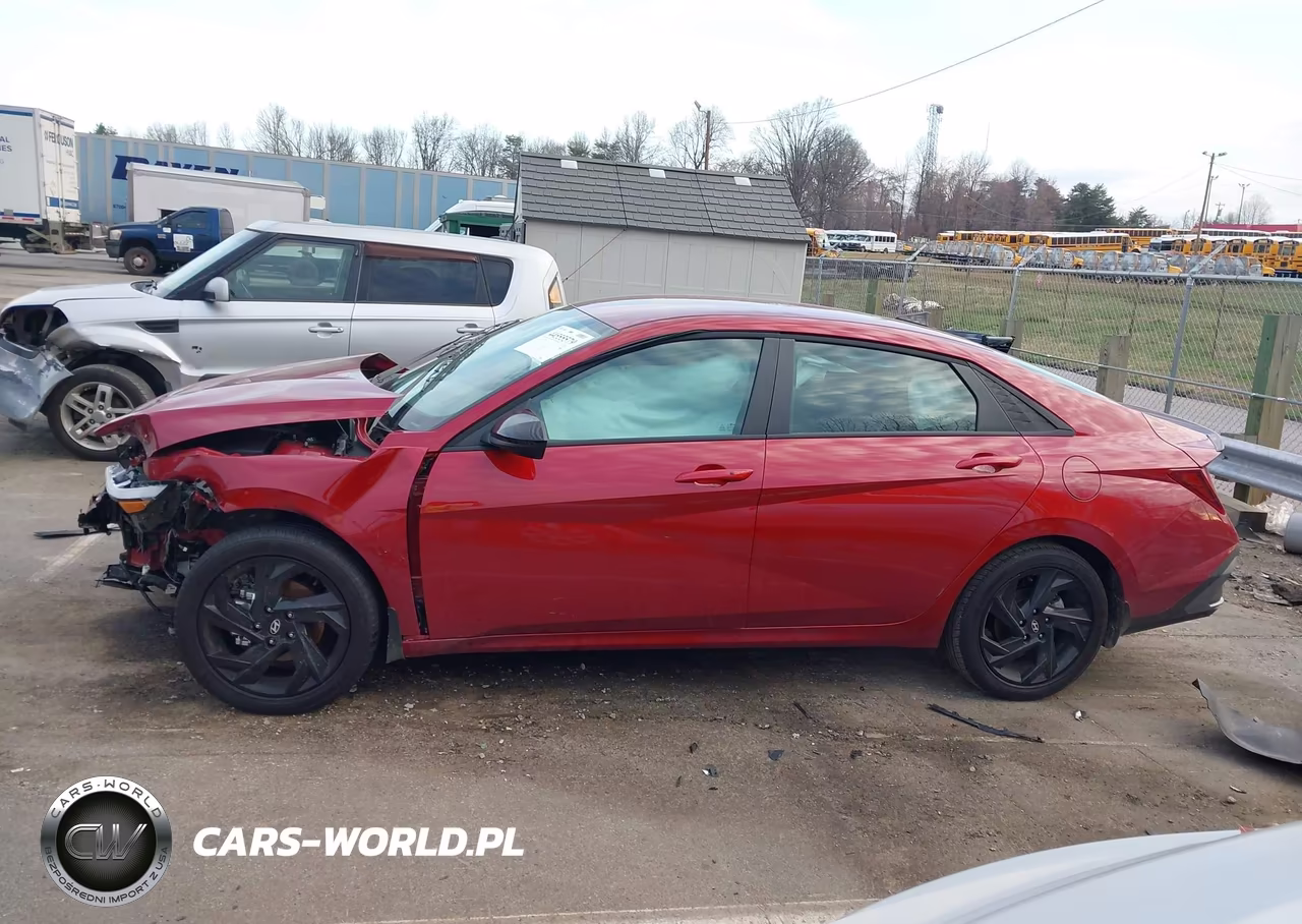 2026 Hyundai Elantra Sel Sport VIN:KMHLM4DG1TU103730 - 15