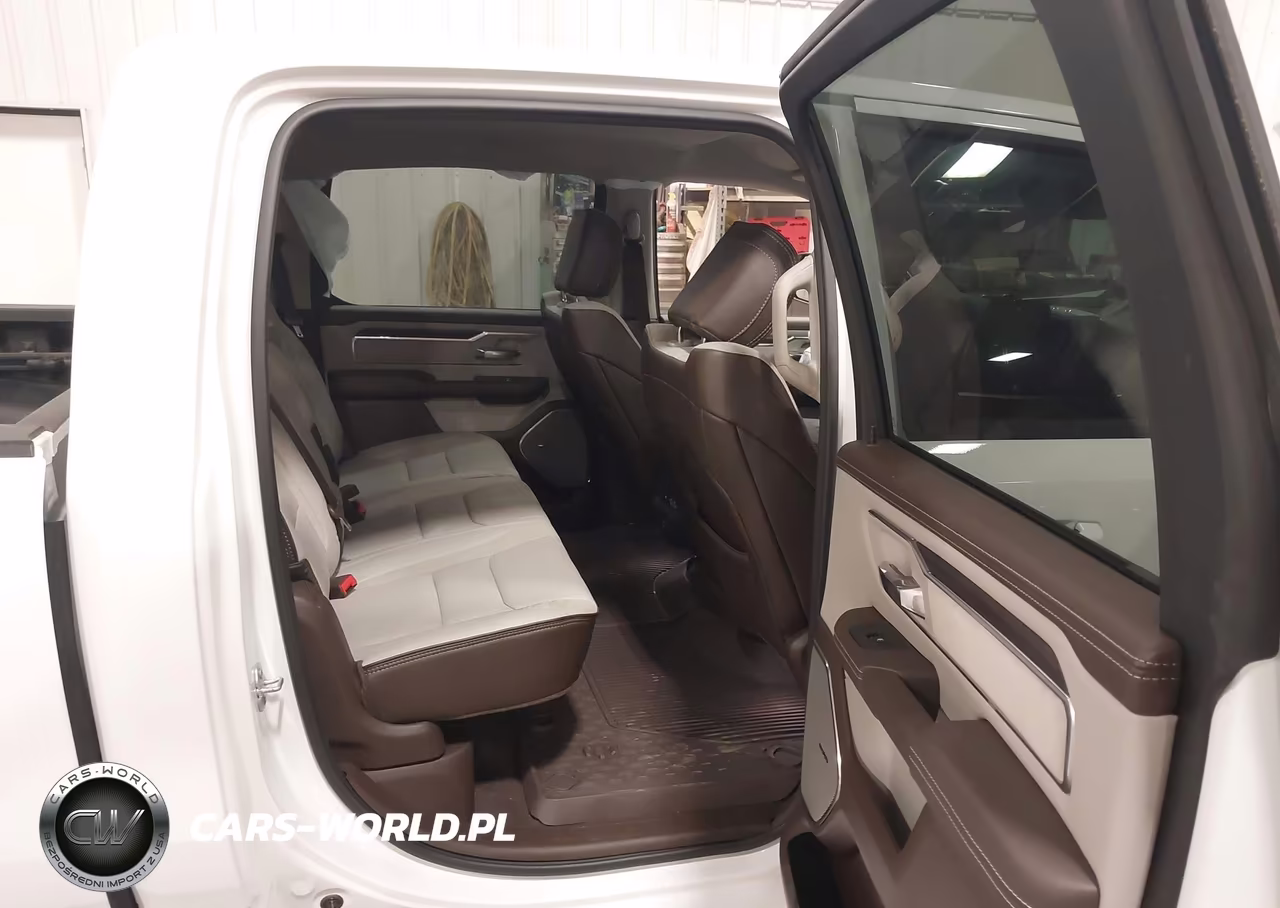 2026 Ram 1500 Laramie 4X4 5'7 Box VIN:1C6SRFJP5TN163044 - 8
