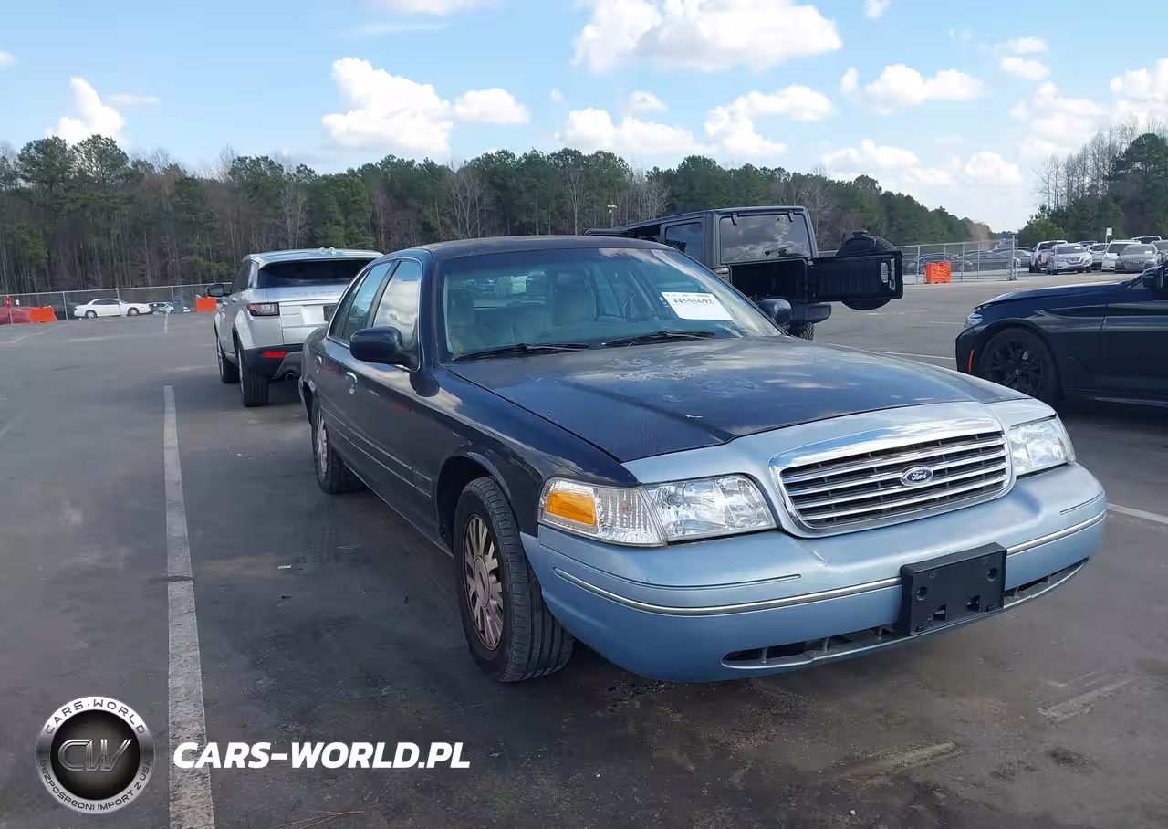 2003 Ford Crown Victoria Lx