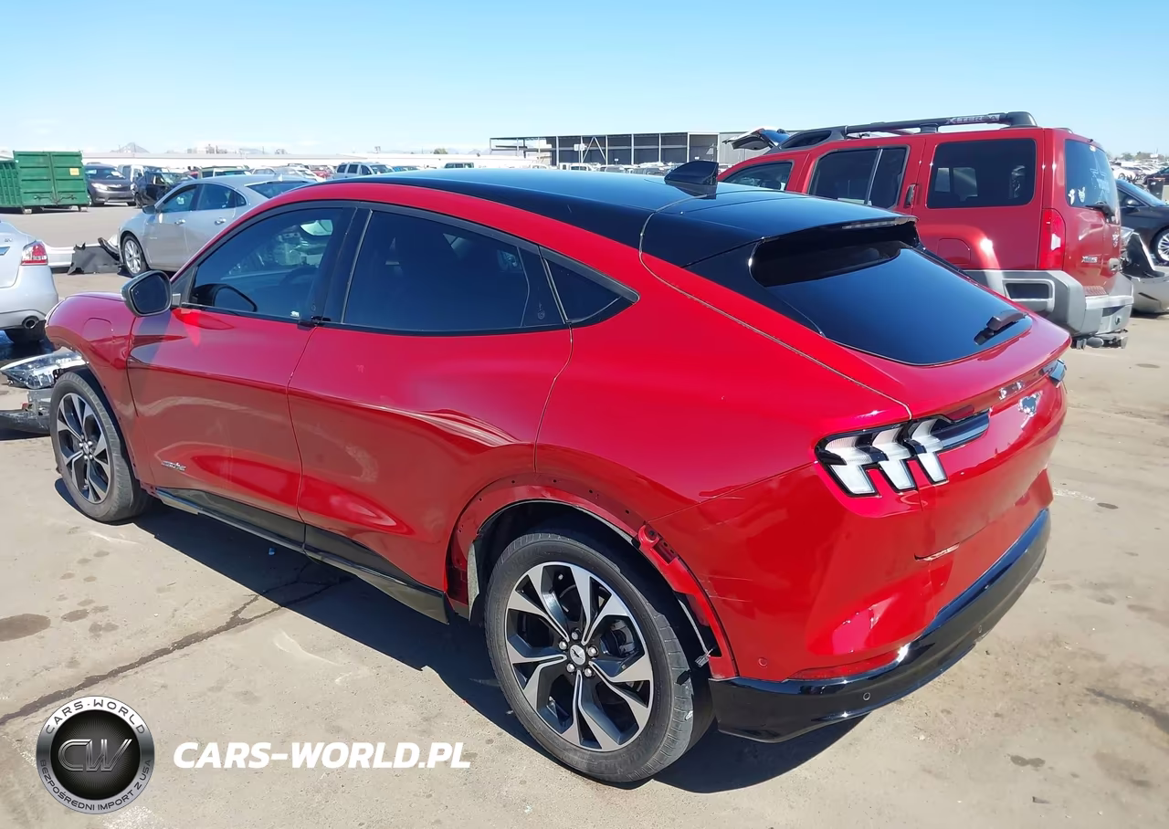 2023 Ford Mustang Mach-E Premium VIN:3FMTK3RM7PMA27651 - 3