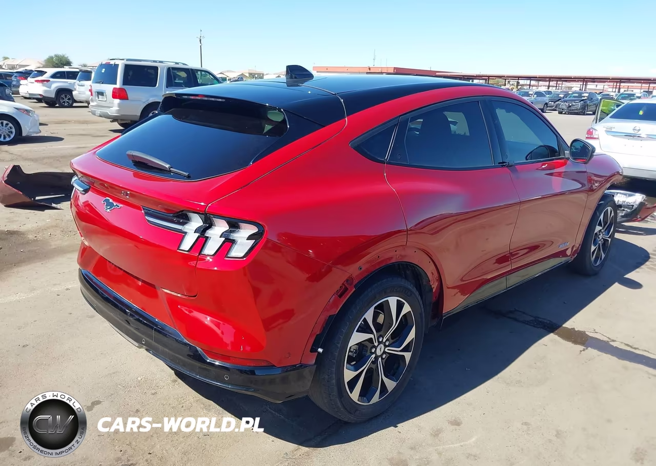 2023 Ford Mustang Mach-E Premium VIN:3FMTK3RM7PMA27651 - 4
