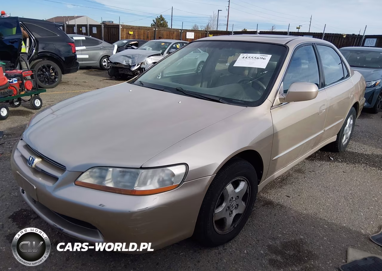 2000 Honda Accord 3.0 Ex VIN:1HGCG1651YA071636 - 2
