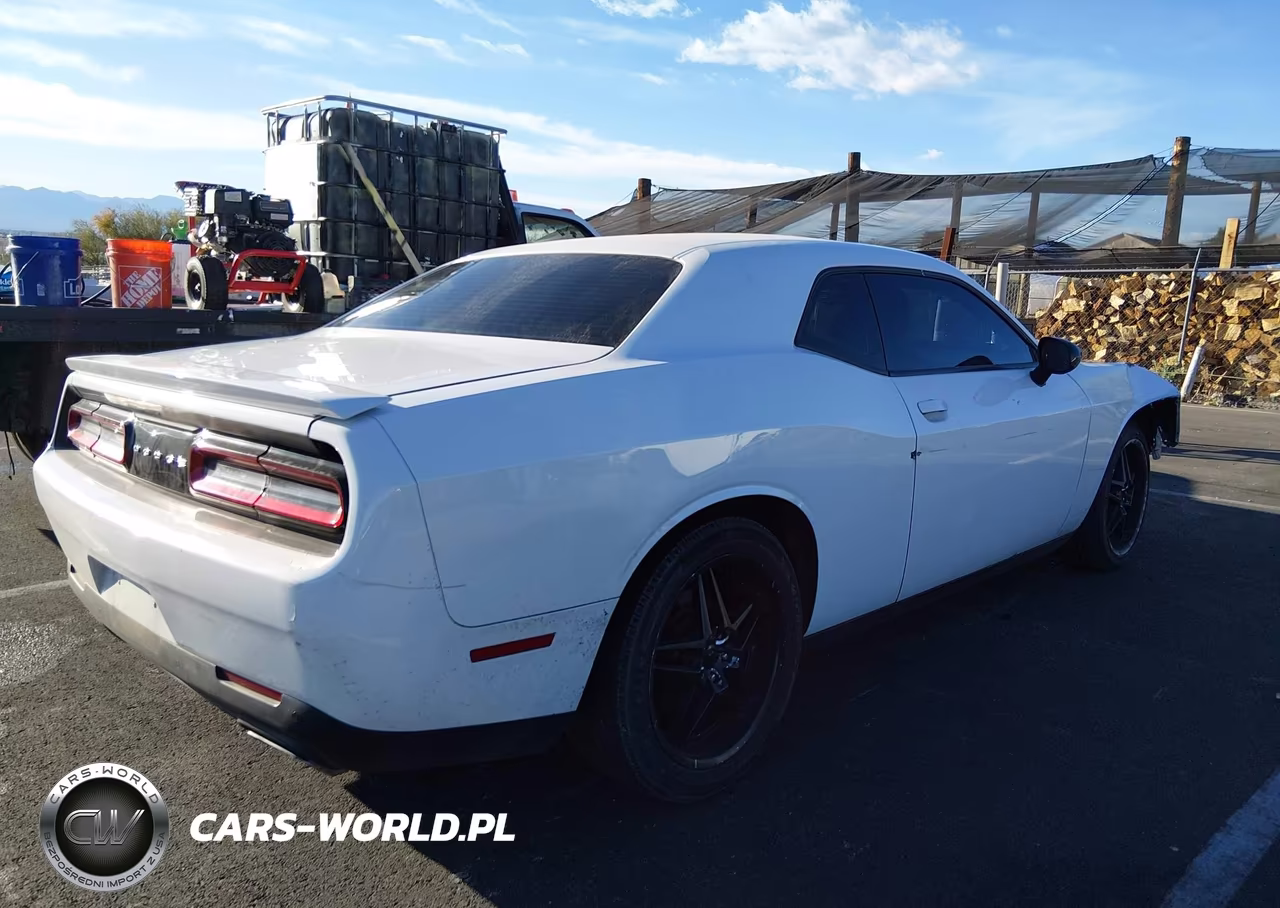 2016 Dodge Challenger R-T VIN:2C3CDZBT6GH299971 - 4