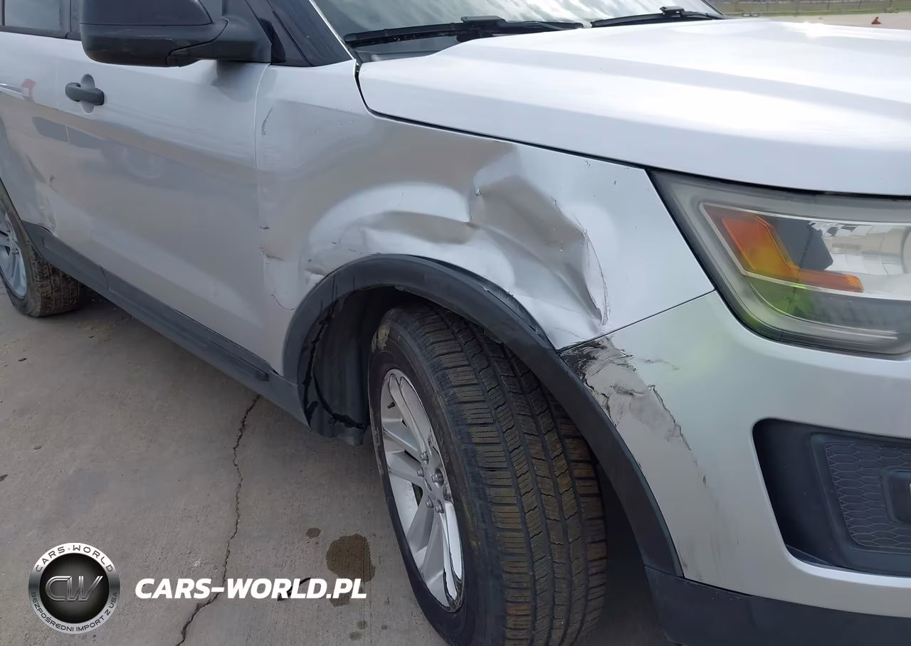 2016 Ford Explorer VIN:1FM5K8BHXGGB63124 - 17