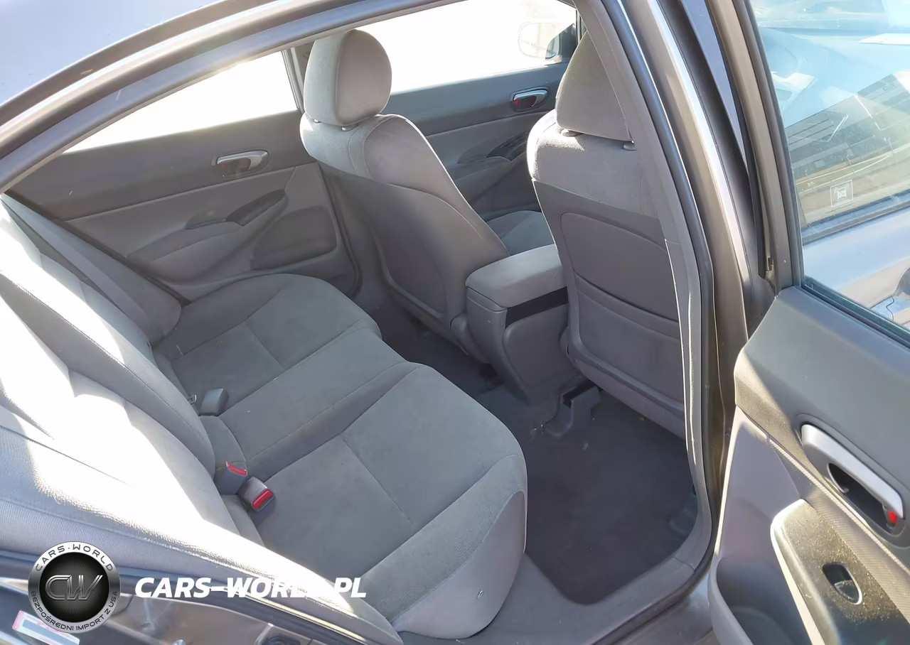2007 Honda Civic Lx VIN:JHMFA16557S001593 - 8