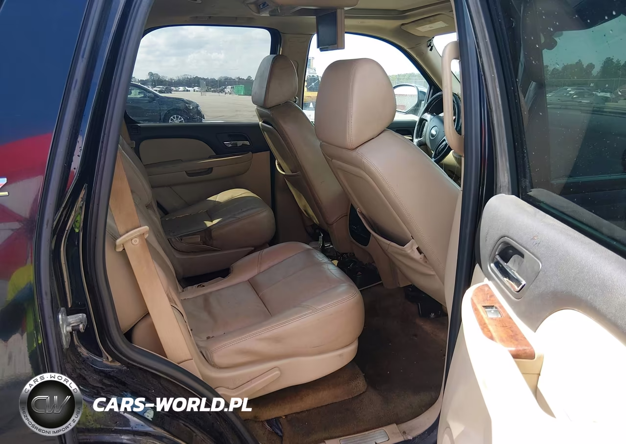 2008 Chevrolet Tahoe Ltz VIN:1GNFC130X8R171923 - 8