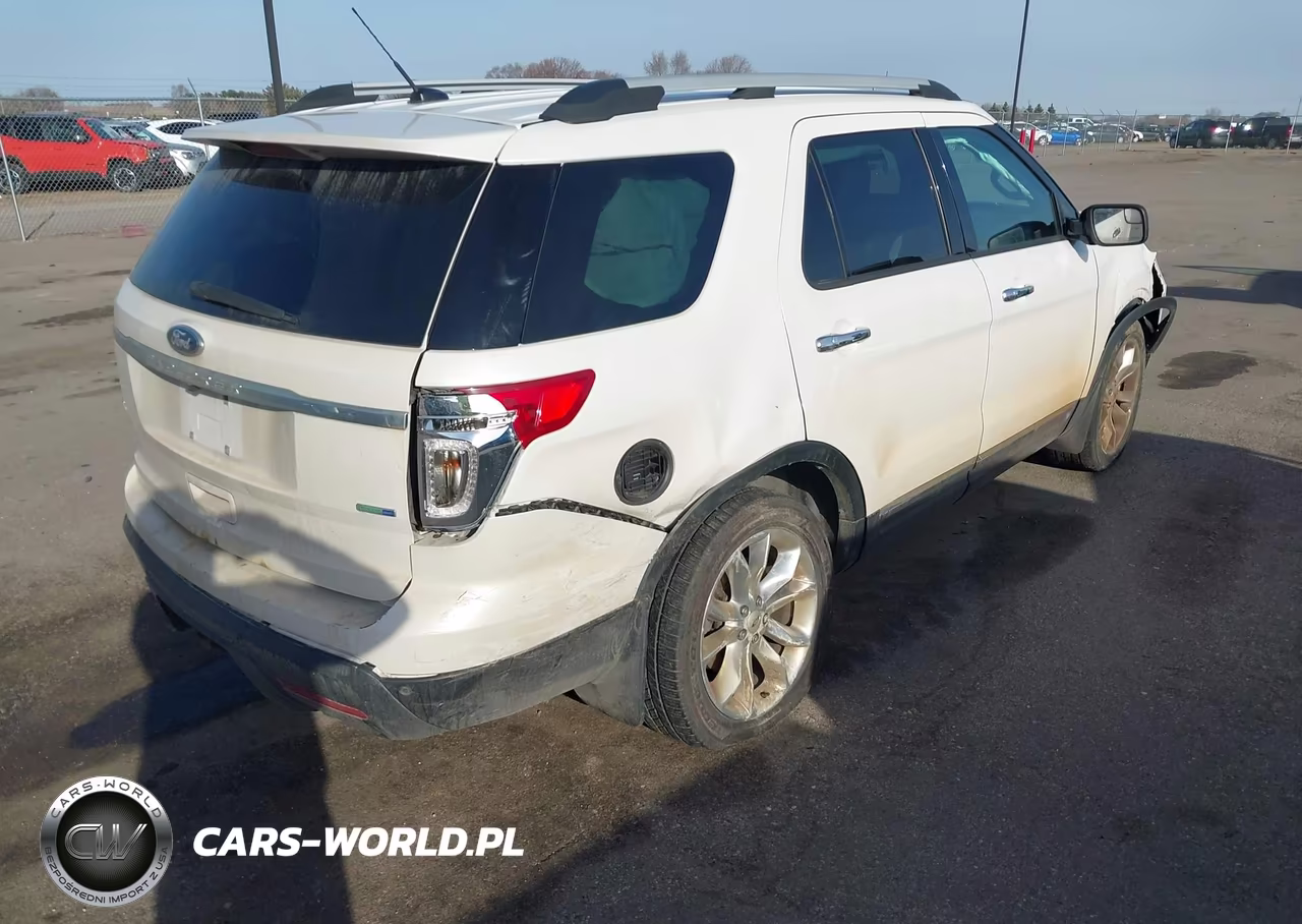2013 Ford Explorer Xlt VIN:1FM5K8D84DGB70322 - 4