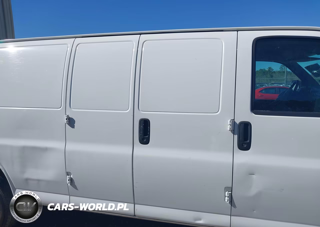 2012 Chevrolet Express 2500 Work Van VIN:1GCWGGFA1C1116403 - 13