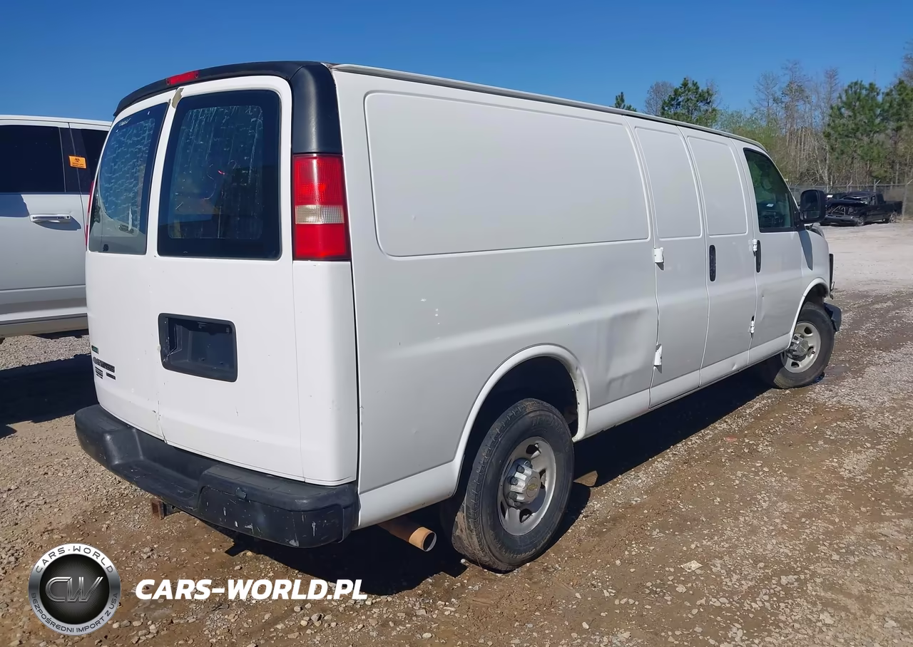 2012 Chevrolet Express 2500 Work Van VIN:1GCWGGFA1C1116403 - 4