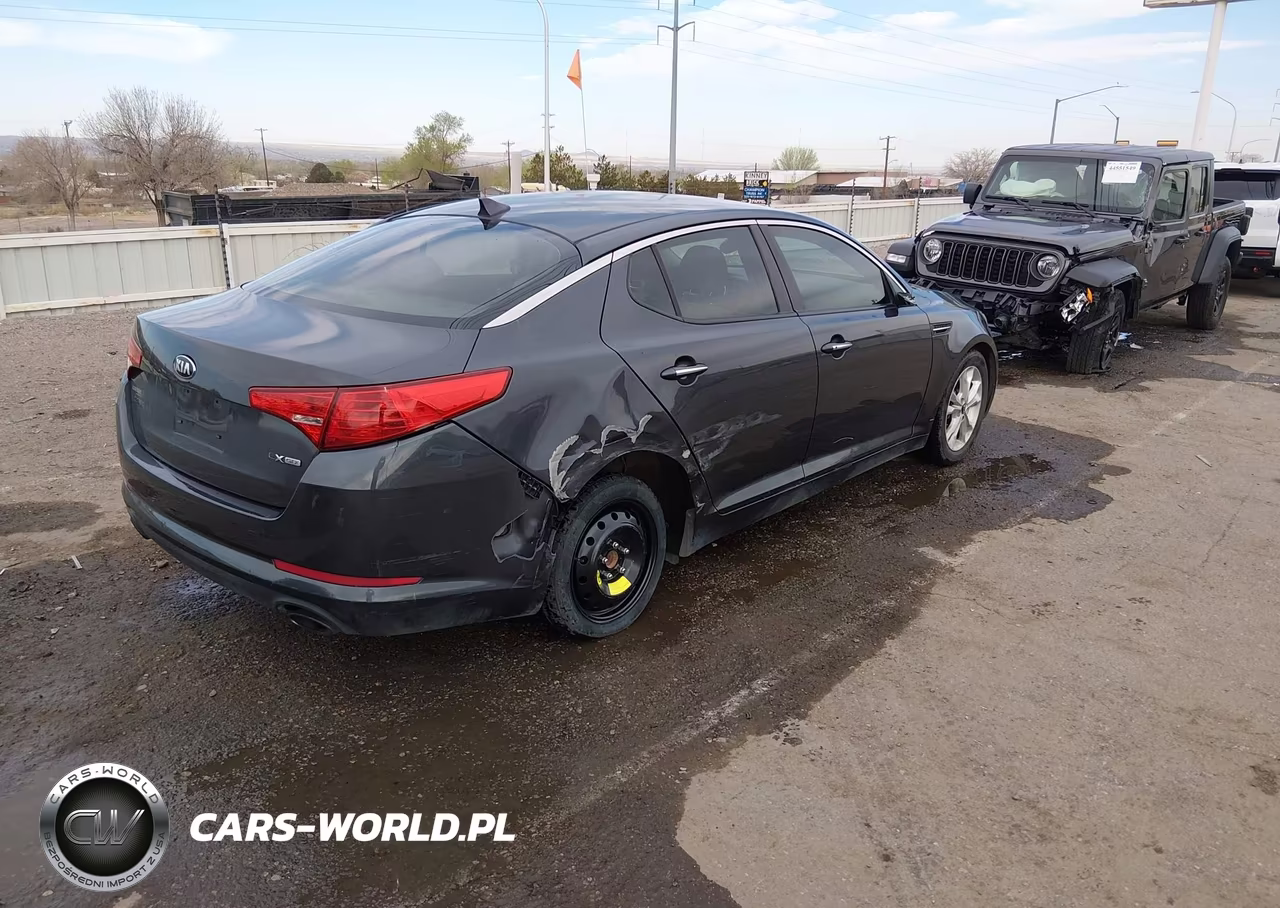 2011 Kia Optima Ex VIN:KNAGN4A75B5070518 - 4