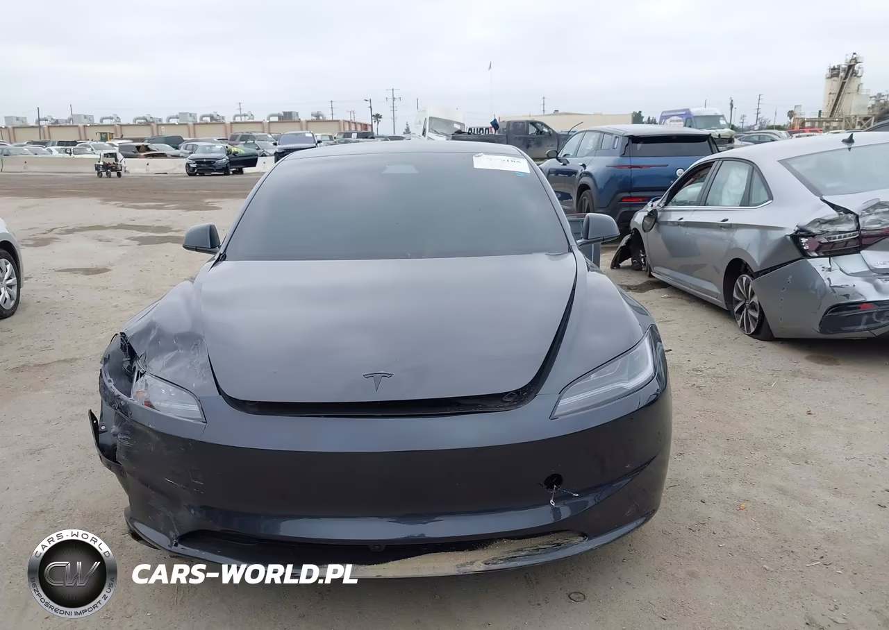 2026 Tesla Model 3 Premium Rear-Wheel Drive-Standard Rear-Wheel Drive VIN:5YJ3E1EA0TF122840 - 12