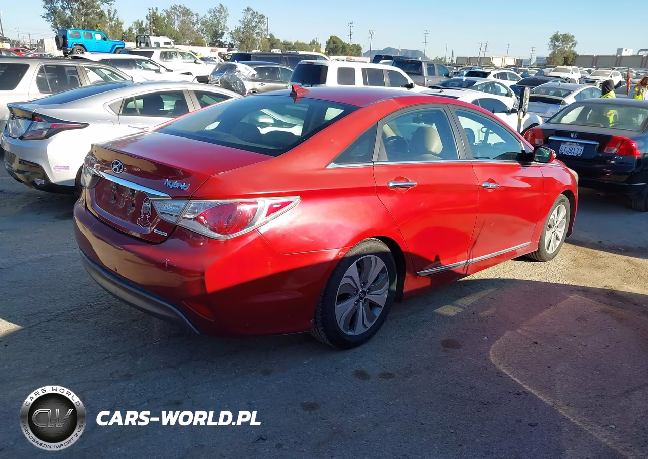 2013 Hyundai Sonata Hybrid Limited VIN:KMHEC4A4XDA087553 - 4