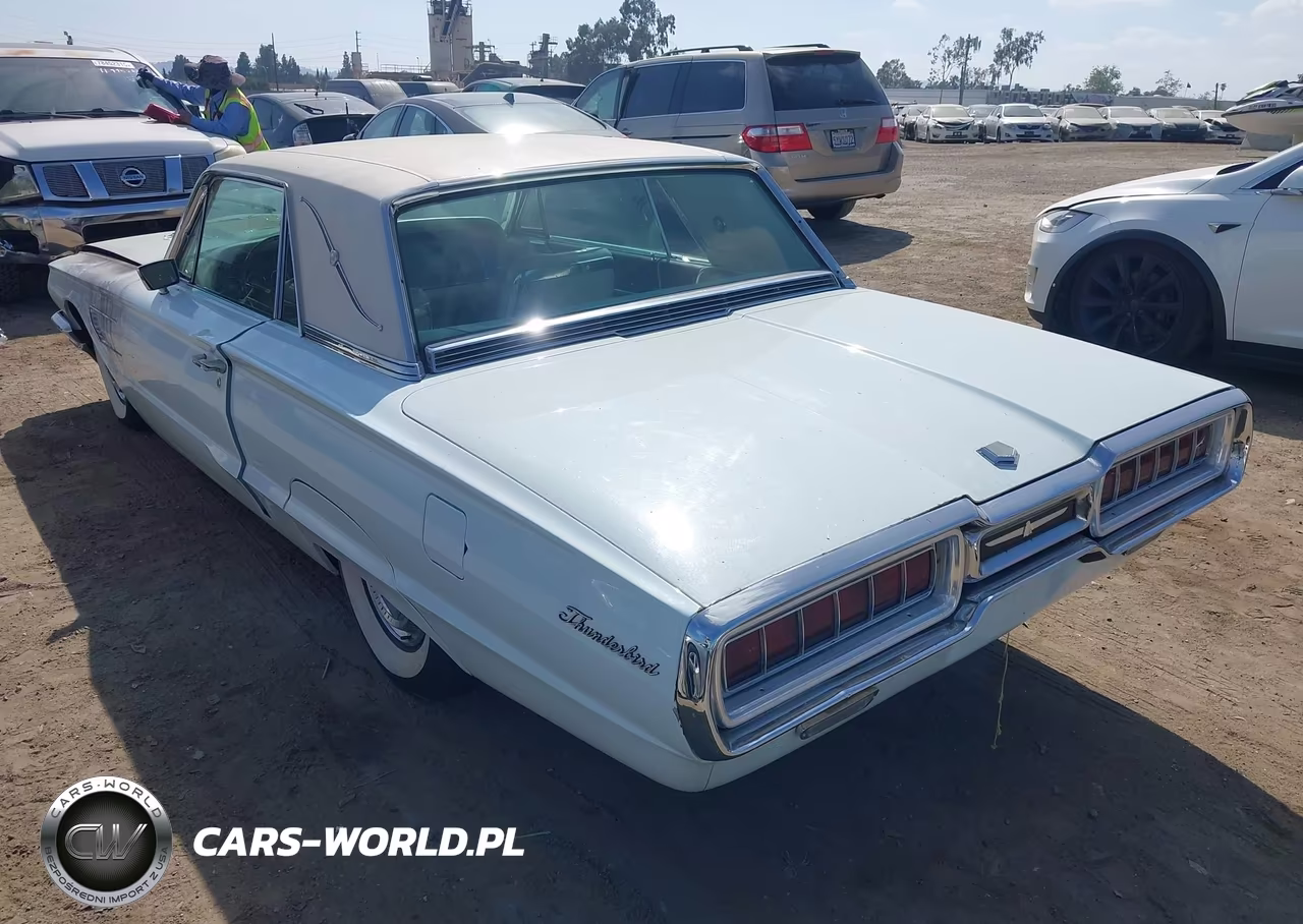 1965 Ford Thunderbird VIN:5Y87Z136555 - 3