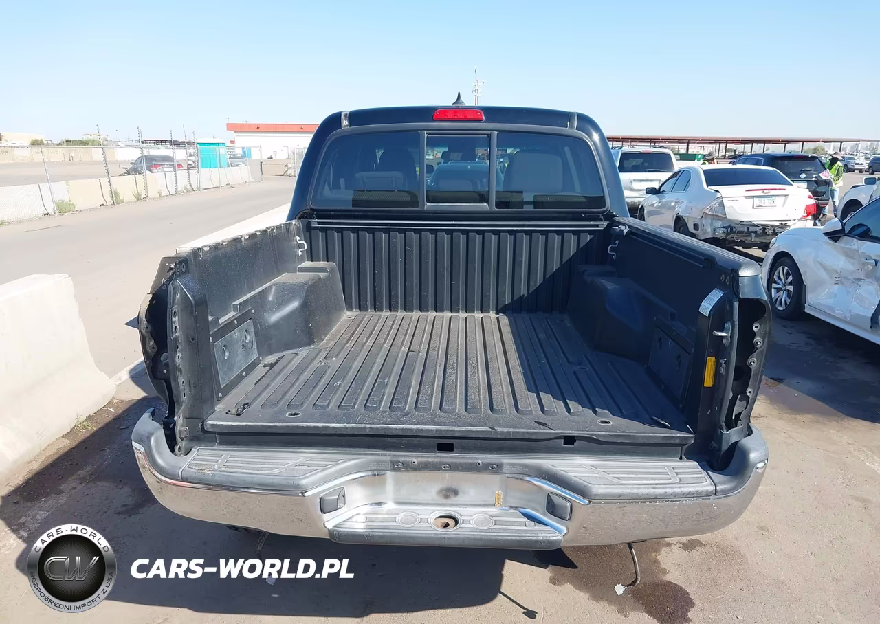 2015 Toyota Tacoma Prerunner V6 VIN:5TFJU4GN5FX081434 - 17